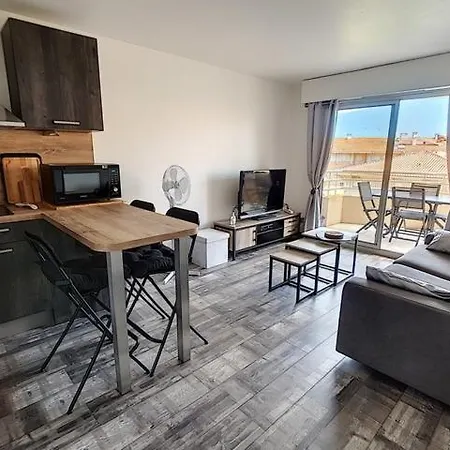 Apartment Jl Port *